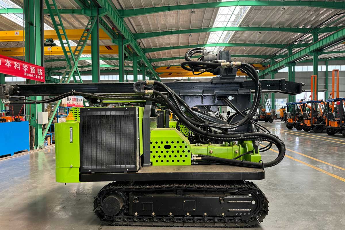 Hincador de pilotes solar PH539