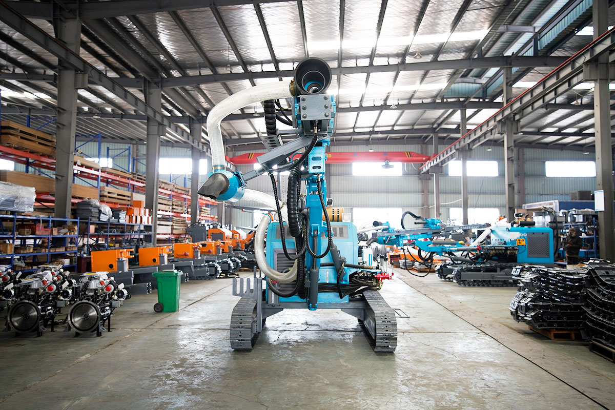 Raupen-Tagebaubohrgerät PH516