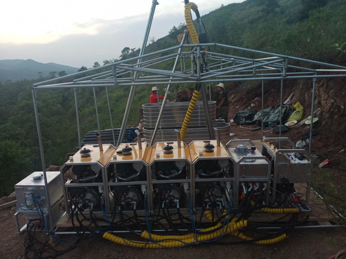 Переносная буровая установка F1000 в Перу