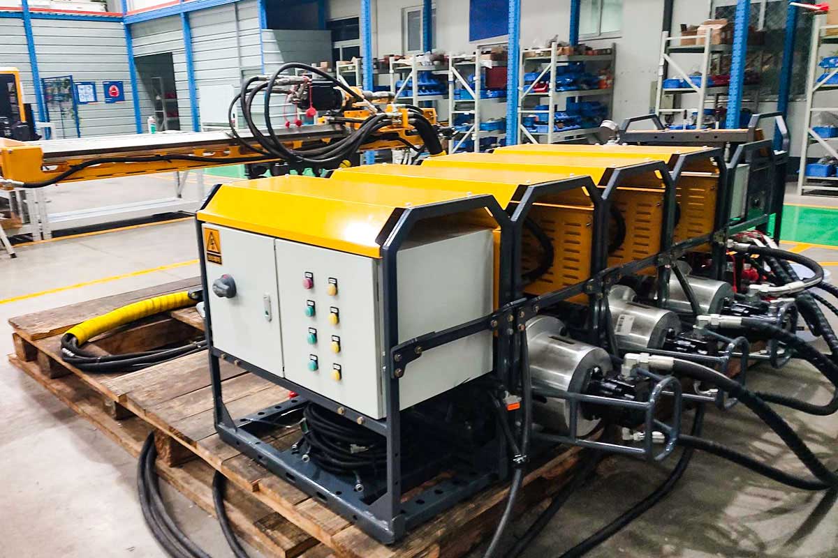 Fully hydraulic lightweight core drilling rig EX800