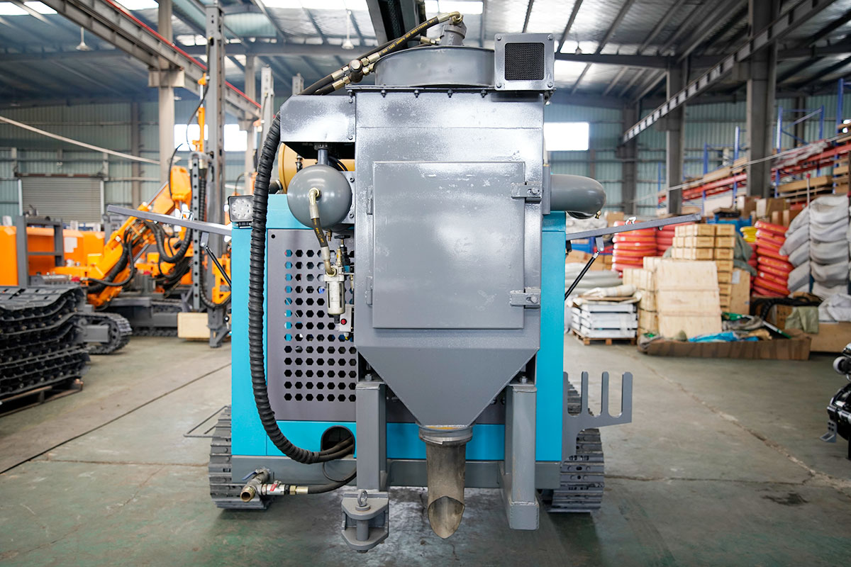 Raupen-Tagebaubohrgerät PH516