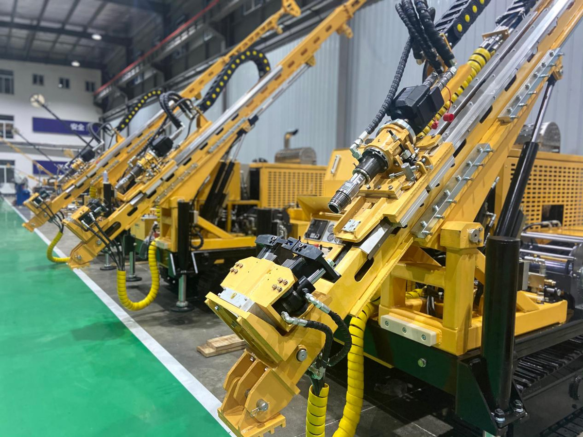 Буровые установки CX600 для разведочных работ успешно доставлены в Чили.