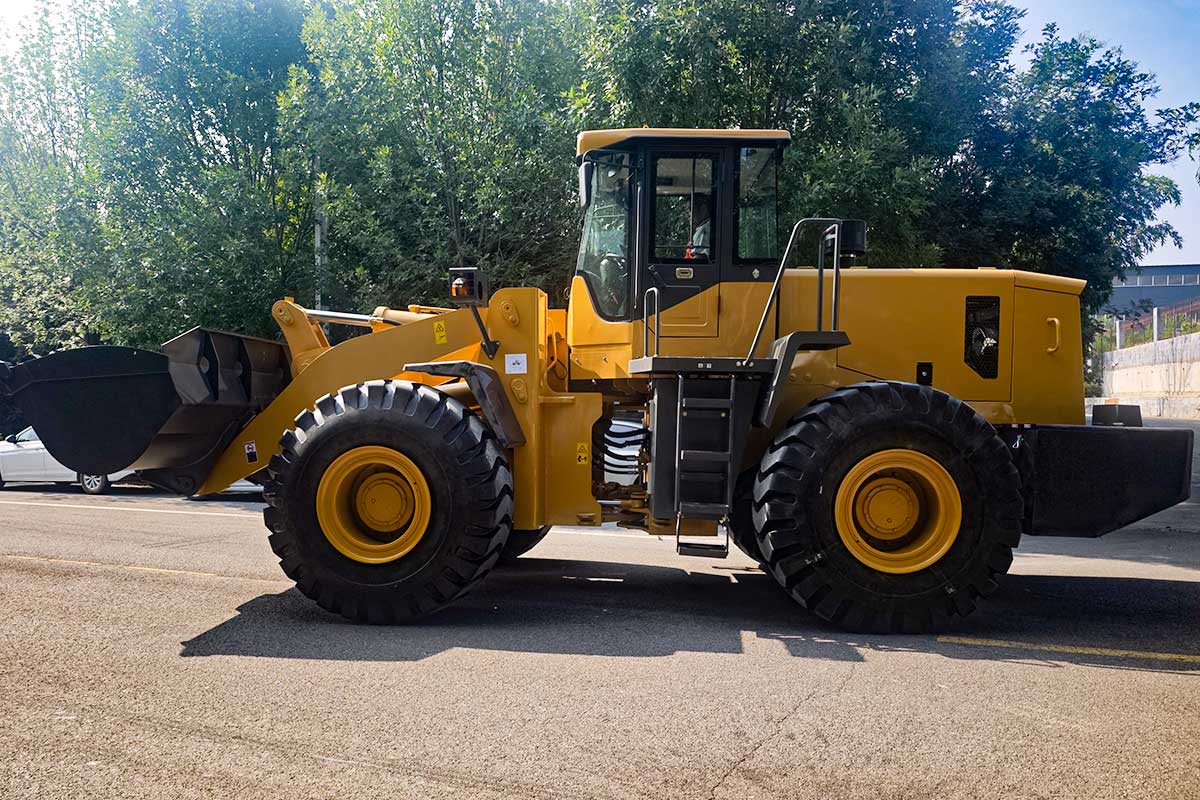 Wheel loader P660