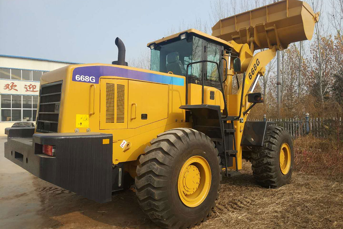 Wheel Loader P668