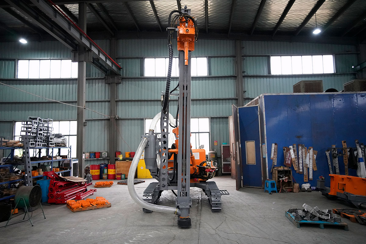 Máy khoan hố lộ thiên xuống giàn khoan PH520S