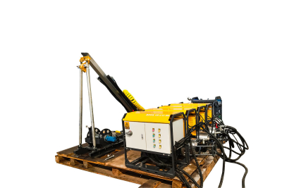 Fully hydraulic lightweight core drilling rig EX800