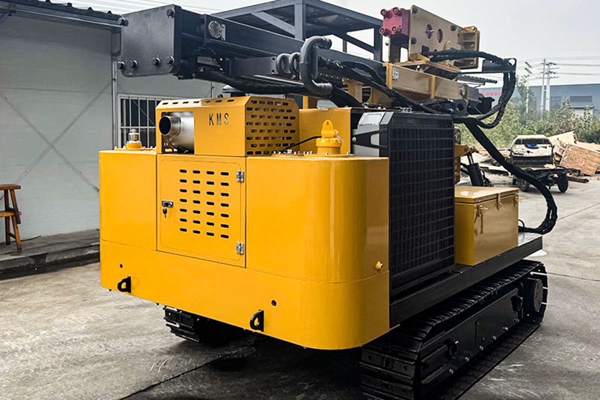 Crawler Solar Pile Driver  PH536