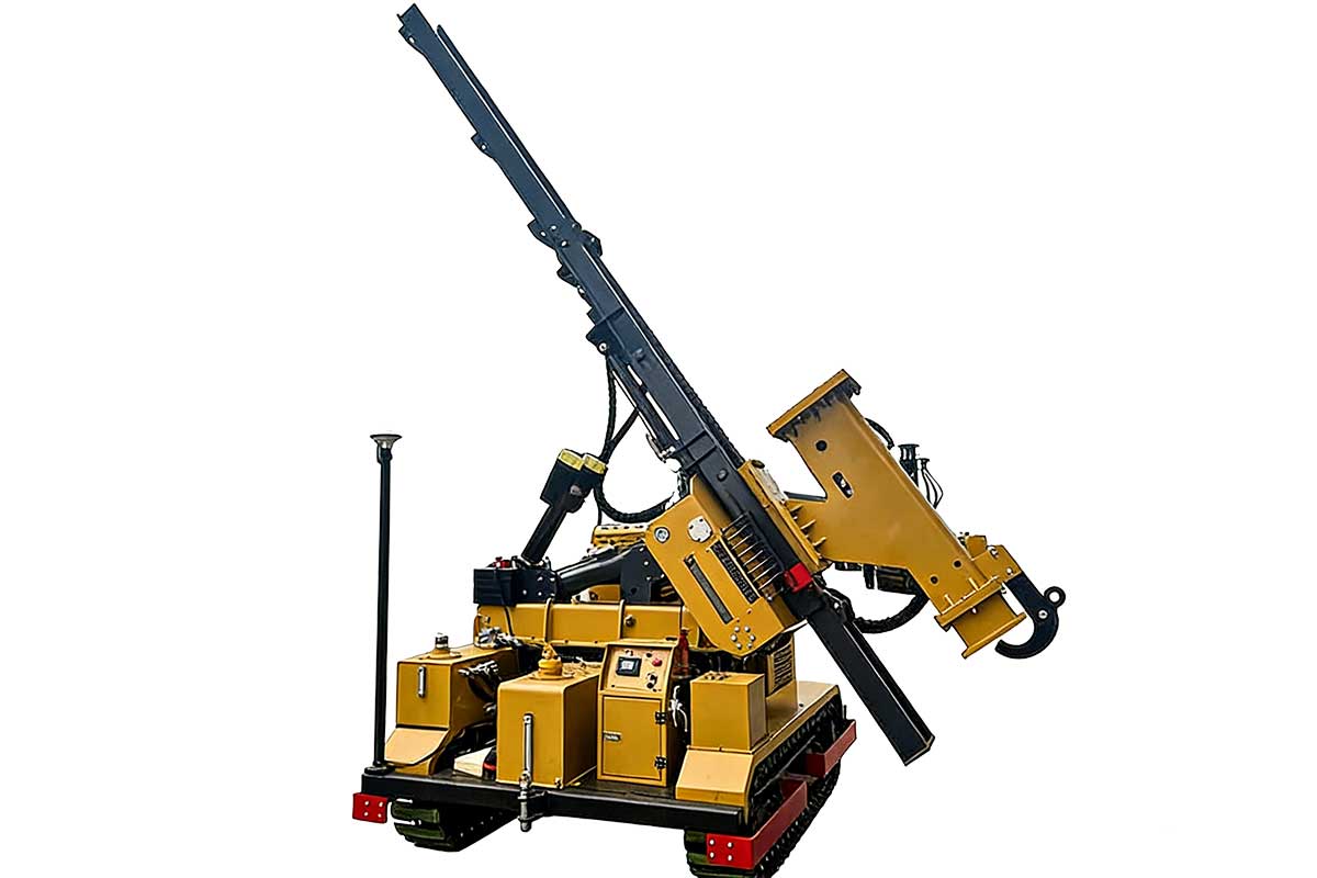 Hincador de pilotes solar inteligente sobre orugas PH650