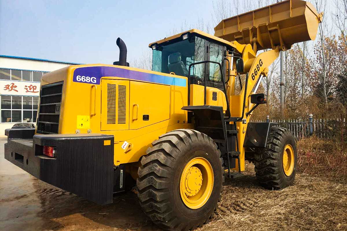 Tekerlekli Yükleyici P668